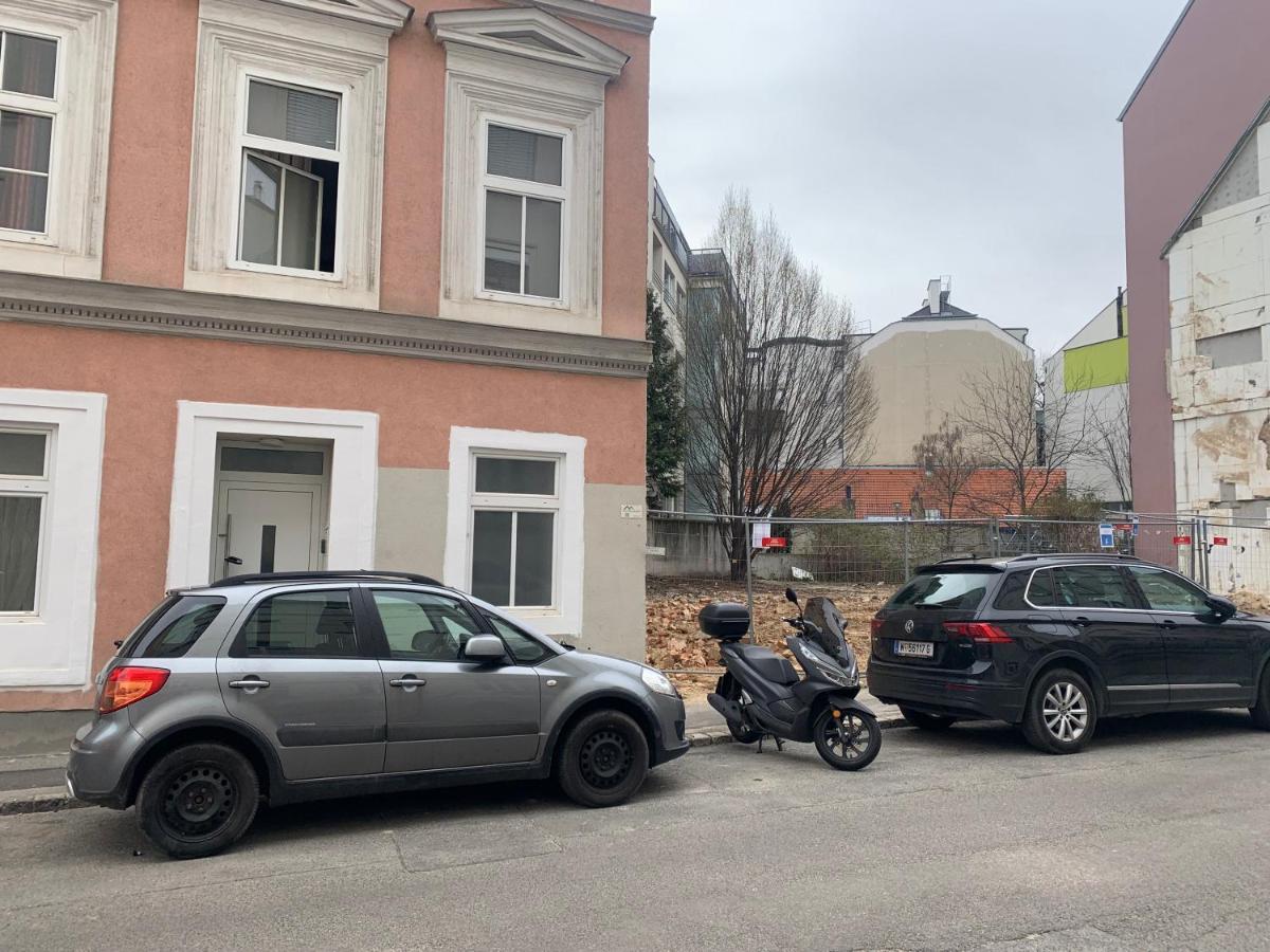 Modern Flat With Parking Space Apartment Vienna Exterior photo